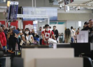 Anvisa deixa de exigir teste de covid-19 para entrada no país
