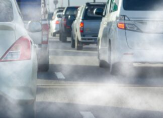 Inspeção veicular é alternativa para reduzir o impacto ambiental causado pelos veículos em circulação