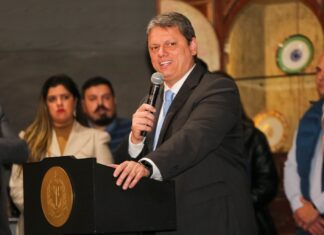 Governador de SP anuncia investimento de R$ 258 milhões para 20 mil moradias populares