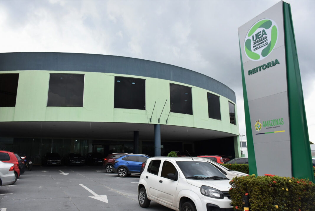 Fachada Reitoria_Daniel Brito_Ascom UEA