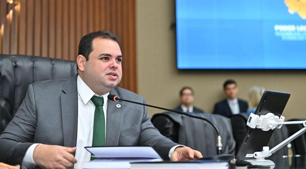 PL de Roberto Cidade busca rastrear nascimento de crianças com fissura labiopalatal para agilizar atendimentos de correção