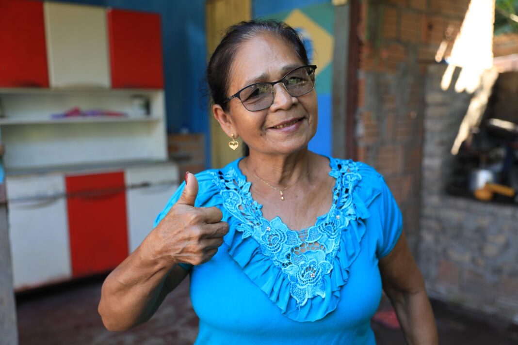 Ozete Menezes - moradora da comunidade São Geraldo