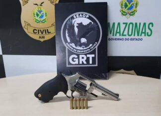 SSP-AM prende homem por porte ilegal de arma de fogo em beco no bairro Betânia