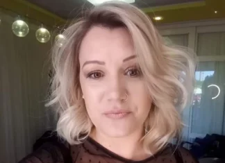 Mulher morre eletrocutada ao limpar calçada com lava a jato