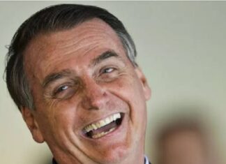 Os malucos bolsonaristas, segundo Lula, depositaram mais de R$ 17,2 milhões em pix para o presidente Bolsonaro #ChoraEsquerda