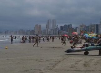 Litoral paulista ainda deve sentir reflexos de ciclone extratropical neste domingo (13)