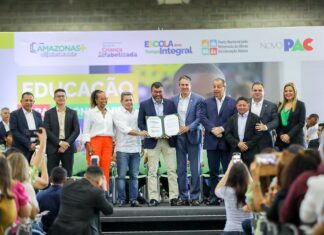 Com ministro da Educação, Wilson Lima lança ‘Amazonas + Alfabetizado’ e avança em ações para reforçar qualidade do ensino
