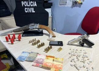 Após denúncias, trio é preso em posse de drogas e armas de fogo em Rio Preto da Eva