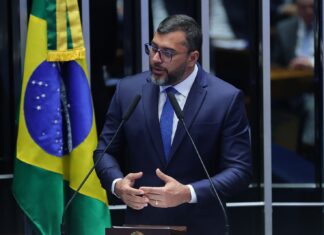 No Senado, Wilson Lima diz que é necessário proteger a Zona Franca para proteger a floresta