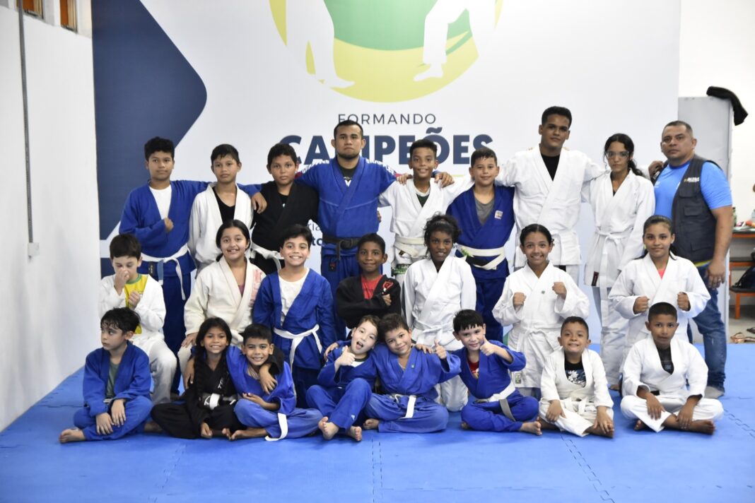 SEDEL - Projeto Formando Campeões - FOTO Mauro Neto