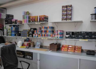 Lojas de fogos de artifício são alvo de fiscalização da CIF