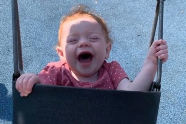 Wisconsin-mom-calls-for-change-after-her-10-month-old-daughter-dies-from-swallowing-a-water-600x400.jpg