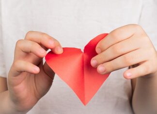 Saiba quais os sinais de que você está forçando um relacionamento