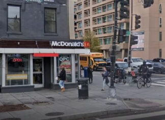 Jovem de 16 anos é morta em briga por molho na frente de McDonald’s