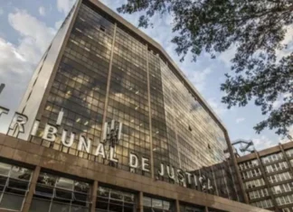 Homem é condenado a 30 anos de prisão por jogar óleo quente na cabeça da ex