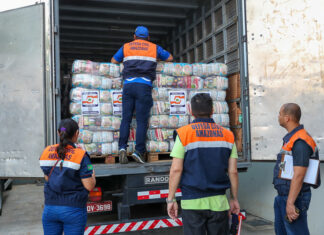 Governo do Amazonas envia mais de 500 toneladas de alimentos como ajuda humanitária para comunidades isoladas devido à estiagem