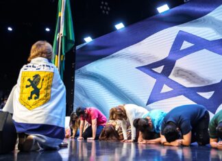 Em Manaus, árabes, judeus e cristãos se unem em orações pela paz no Oriente Médio; “somos irmãos