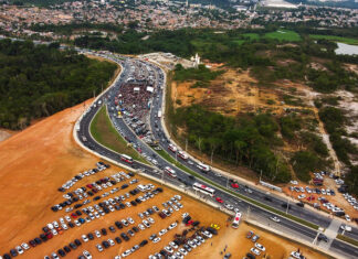 “Foi uma alegria ver o progresso da obra”, comemora moradora com entrega do primeiro trecho do Rapidão