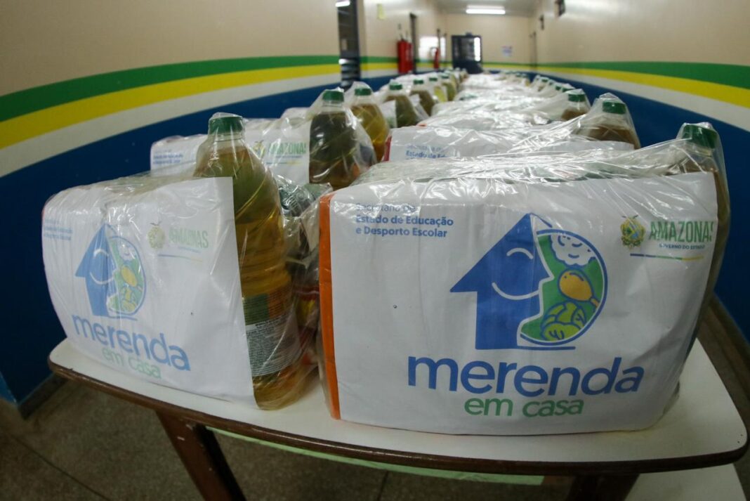 Wilson Lima anuncia retorno do Aula em Casa e reforço no envio de ajuda humanitária para famílias afetadas pela estiagem no estado2_Foto_Mauro Neto e Antonio Lima_Secom