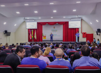 Servidores da educação da Prefeitura de Manaus participam de palestra sobre a saúde do homem