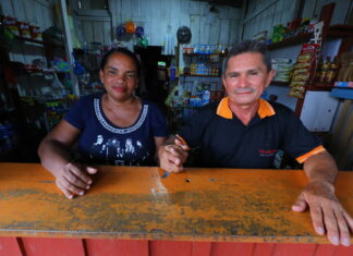 Em Parintins, moradores da comunidade Pascoal Alaggio afirmam ter uma nova vida com a conquista do título definitivo