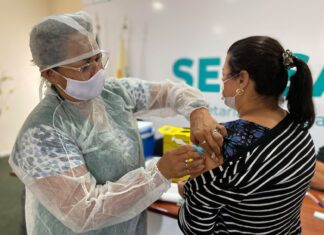 Vacinas contra a Covid-19 estão disponíveis em nove pontos da Prefeitura de Manaus, neste sábado
