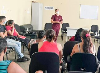 Violência contra a mulher é tema de simpósio voltado a profissionais de saúde da prefeitura