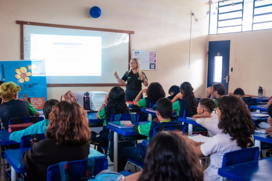 Sejusc_Palestra Direitos Infantojuvenis_Fotos_Drance Jézus-Sejusc (2)