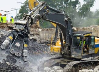 Moradora encontra a própria casa demolida por engano ao voltar de férias