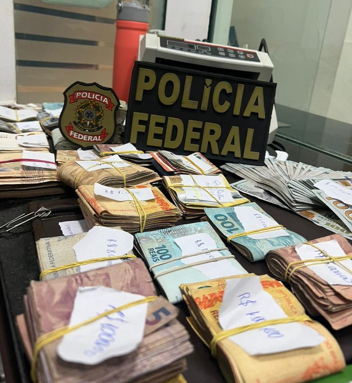 8ad1c343-85b9-4e1d-b9d8-9a52ab173f4e