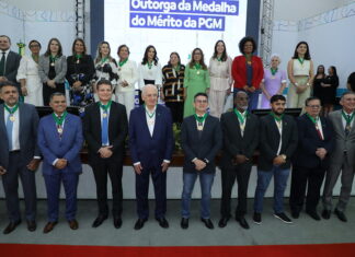 Prefeitura de Manaus realiza entrega da Medalha do Mérito da Procuradoria Geral do Município