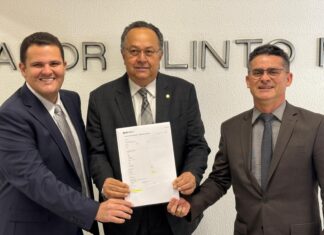 Prefeito David Almeida anuncia investimento de R$ 12 milhões para infraestrutura na capital