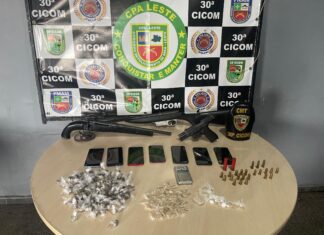 PMAM prende integrantes de organização criminosa com armas de fogo, drogas e munições