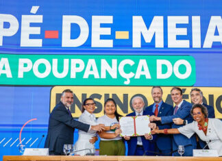 Pé-de-Meia prevê R$ 9.200 por aluno para permanência de estudantes no Ensino Médio
