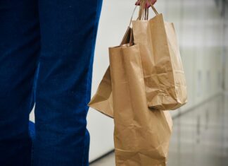 Dia do Consumidor: PC-AM faz alerta aos direitos garantidos por Lei para consumidor não cair em golpe