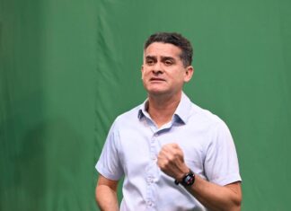 David Almeida destaca avanços históricos de serviços públicos em programa do Avante