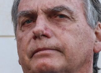 Equipe médica de Bolsonaro descarta complicações pós-cirúrgicas