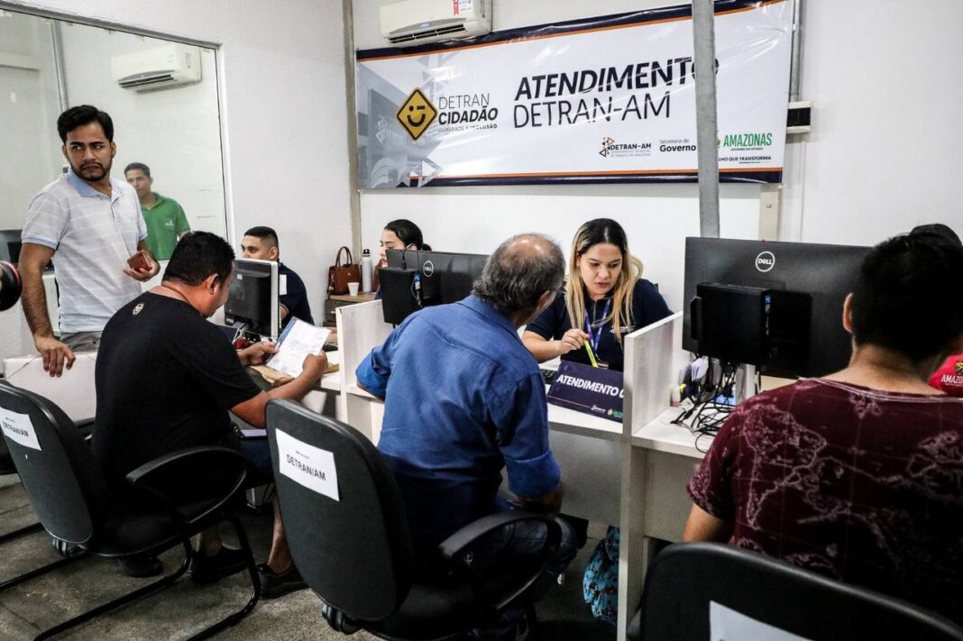 AÇÃO TRANSFORMANDO VIDAS_POSTO DO DETRAN_AMAZONAS