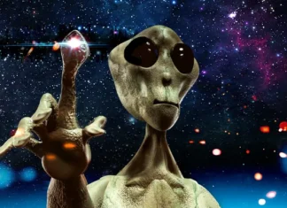 Sistema meteorológico africano gerando rumores de OVNIs e ondas de 25 metros, atribuídos a “erro” de software