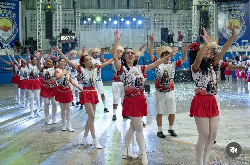 Cultura_Grupo Folclórico Arraial Largo_3_Divulgação