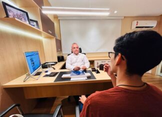 Abril Lilás: autoexame pode ser aliado no diagnóstico precoce do câncer de testículo, alerta especialista
