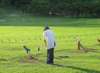 Mostra Brasileira de Foguetes ensina astronáutica e astronomia de maneira empolgante