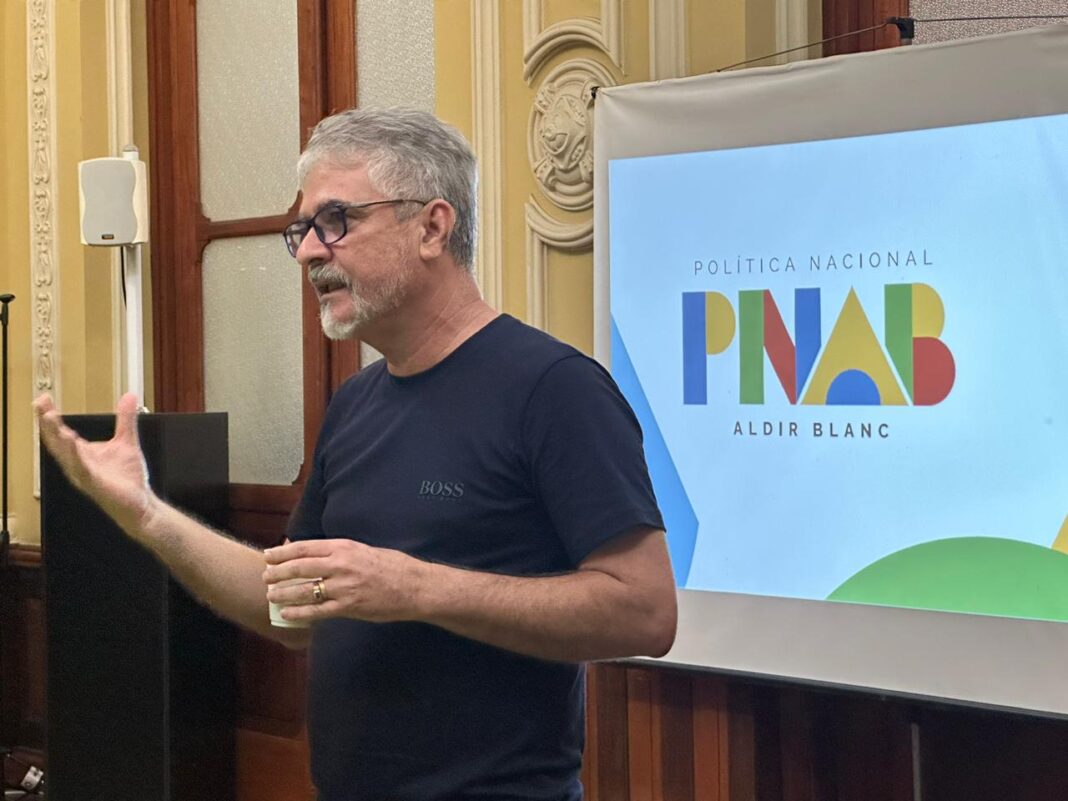 Oitiva PNAB Artes Visuais (1)