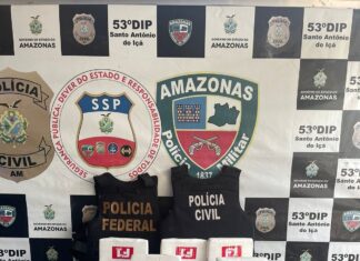 PC-AM, em conjunto com a PF, prende mulher por tráfico de drogas no porto de Santo Antônio do Içá