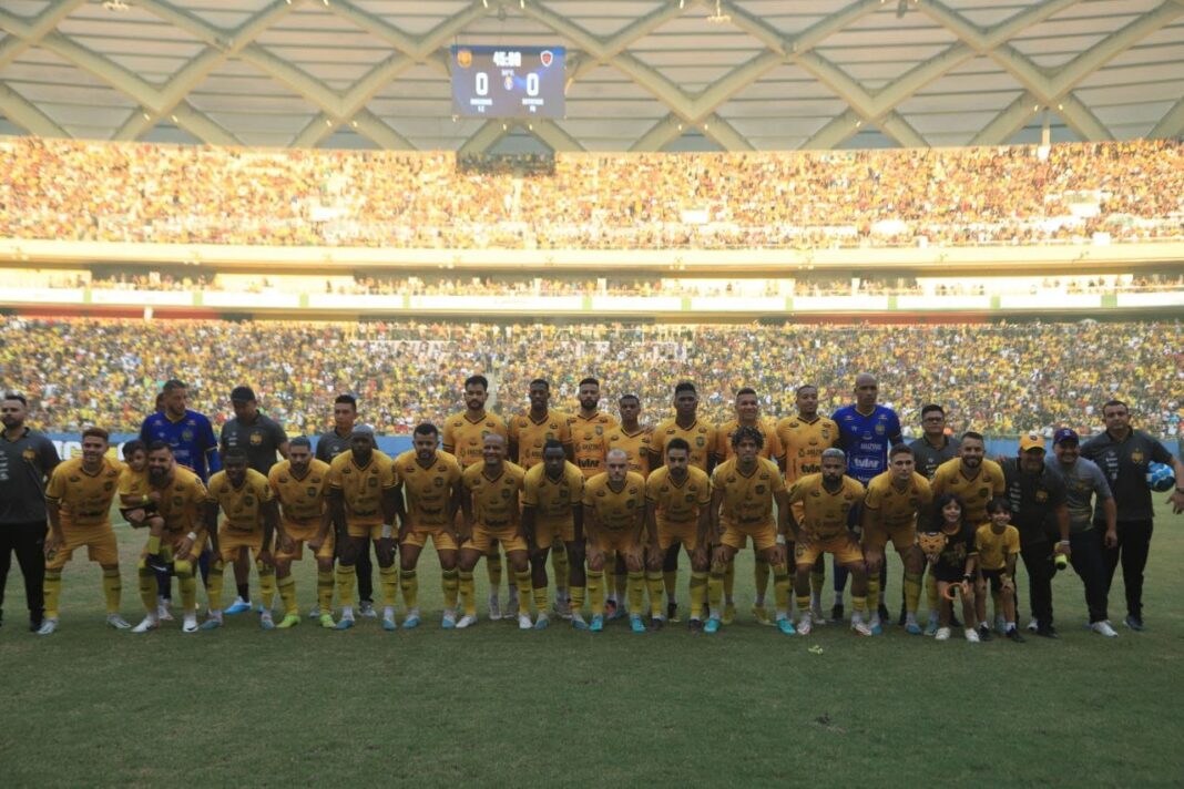 SEDEL - Elenco do Amazonas Campeão da Série C 2023 FOTO Julcemar Alves Sedel