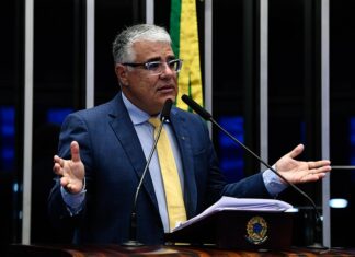 Girão diz que omissão do Senado é culposa e pede impeachment de Moraes
