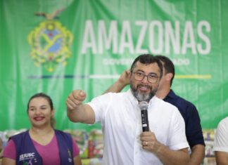 Em Manacapuru, Wilson Lima inaugura nova iluminação pública a Led e faz entregas para reforçar setor primário e social