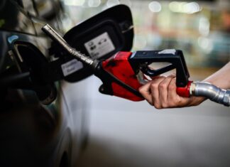 MPAM instaura inquéritos por possível alinhamento de preços de gasolina comum em mais de 50 postos de Manaus