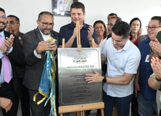 Prefeito inaugura novo refeitório para os servidores da Semad