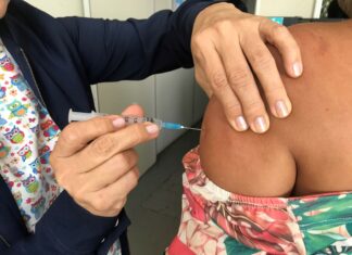 Vacinação pode prevenir desenvolvimento de casos de câncer, alerta FCecon